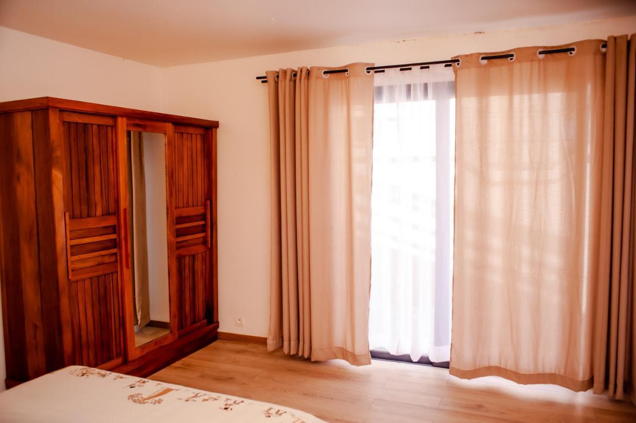 Ampifitia Guest House 塔那那利佛 外观 照片